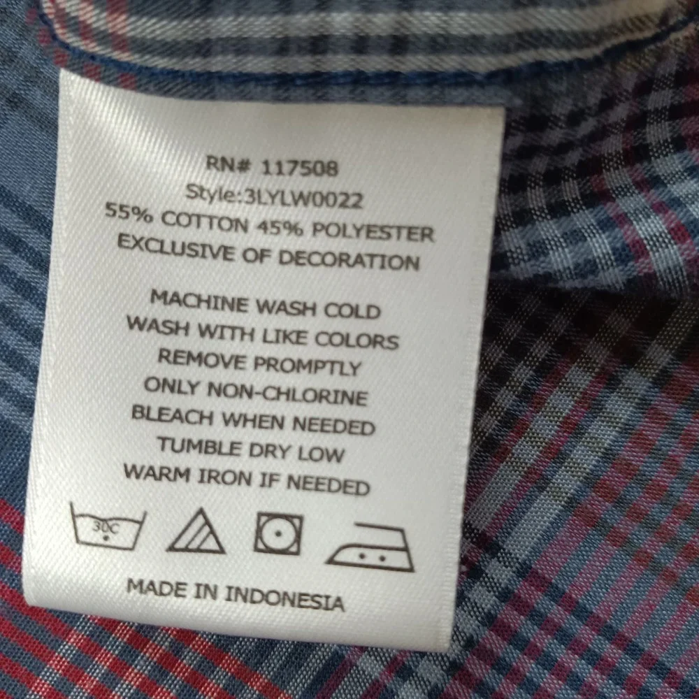 Levi's‎ Men's Pearl Snap Long Sleeve Western Plaid Shirt – Large